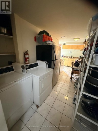 10 ALDWINCKLE HEIGHTS, Toronto (York University Heights), Ontario, M3J3S6