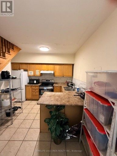 10 ALDWINCKLE HEIGHTS, Toronto (York University Heights), Ontario, M3J3S6