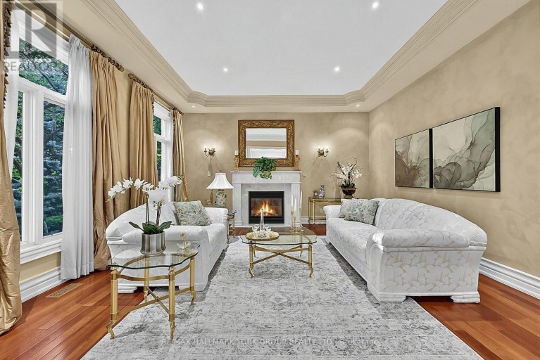 106 ABBRUZZE COURT, Vaughan (Kleinburg), Ontario, L3L0A9