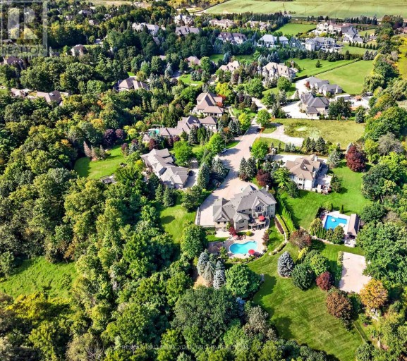106 ABBRUZZE COURT, Vaughan (Kleinburg), Ontario, L3L0A9