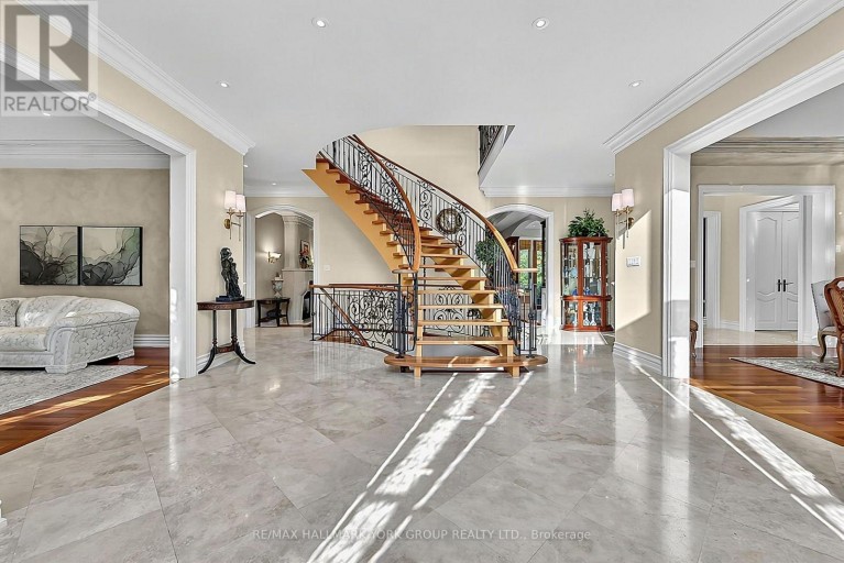 106 ABBRUZZE COURT, Vaughan (Kleinburg), Ontario, L3L0A9