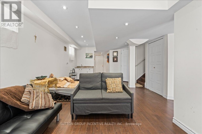 1200 MARY-LOU STREET, Innisfil (Alcona), Ontario, L9S0C1