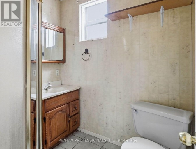 26 ARTHUR AVENUE, St. Thomas, Ontario, N5P3L2