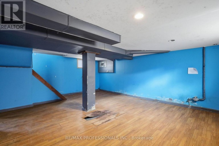 26 ARTHUR AVENUE, St. Thomas, Ontario, N5P3L2