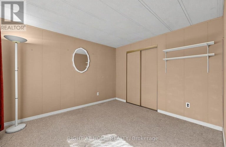 1 GEORGIAN GLEN DRIVE, Wasaga Beach, Ontario, L9Z1K7