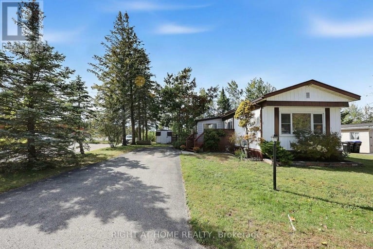 1 GEORGIAN GLEN DRIVE, Wasaga Beach, Ontario, L9Z1K7