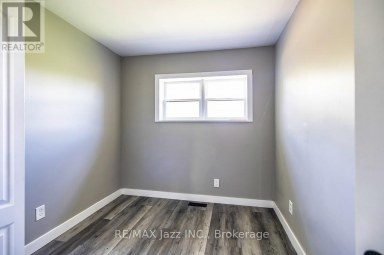 2216 HIGHWAY 2 Clarington Ontario photo 21