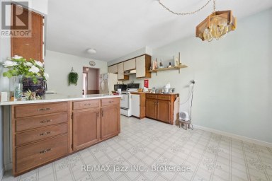 210 MURRAY DRIVE Aurora (Aurora Highlands) Ontario photo 16