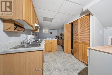 210 MURRAY DRIVE Aurora (Aurora Highlands) Ontario photo 32