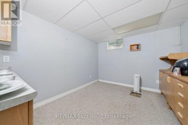 210 MURRAY DRIVE Aurora (Aurora Highlands) Ontario photo 34