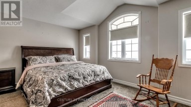 2746 BATEMAN TRAIL London South (South W) Ontario photo 30