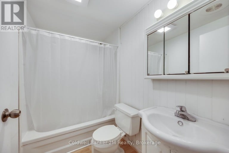 1161 TROWBRIDGE COURT, Oshawa (Centennial), Ontario, L1G7H1