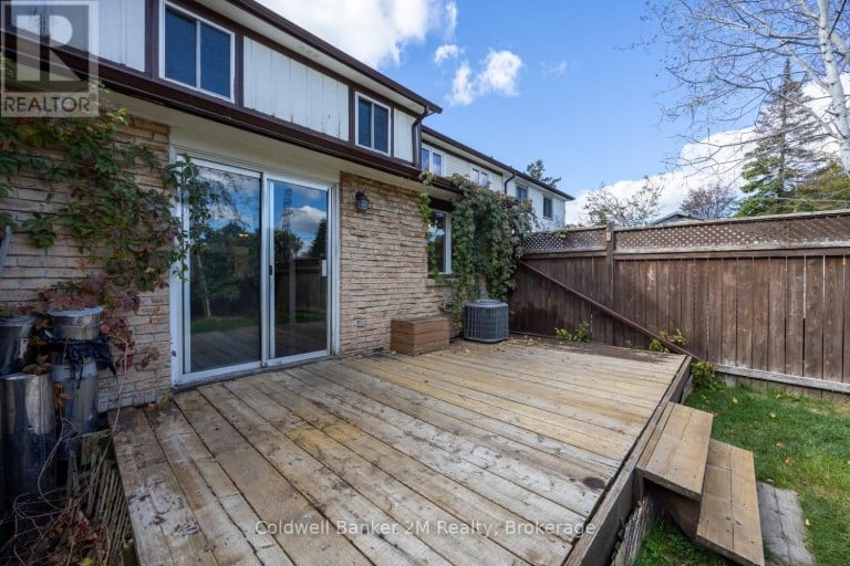 1161 TROWBRIDGE COURT, Oshawa (Centennial), Ontario, L1G7H1