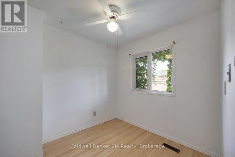1161 TROWBRIDGE COURT, Oshawa (Centennial), Ontario, L1G7H1