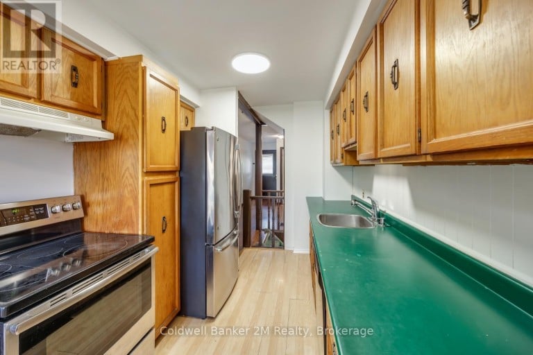 1161 TROWBRIDGE COURT, Oshawa (Centennial), Ontario, L1G7H1
