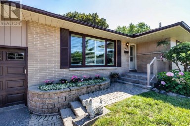 403 ROSSMOUNT AVENUE Oshawa (Northglen) Ontario photo 3