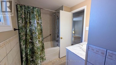 582 LAKEVIEW AVENUE Oshawa (Lakeview) Ontario photo 13