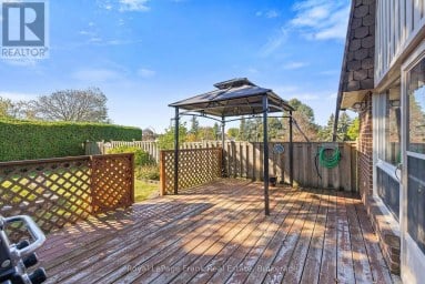 18 REYGATE COURT Ajax (South East) Ontario photo 26