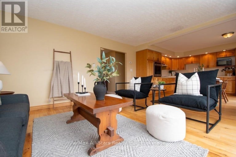 57 INDIAN TRAIL, Kawartha Lakes (Lindsay), Ontario, K9V4R6