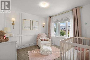 36 HONEY BEND St. Thomas Ontario photo 7