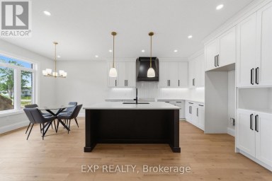 404 ERIE STREET Warwick (Watford) Ontario photo 10