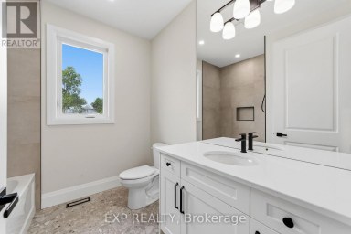 404 ERIE STREET Warwick (Watford) Ontario photo 21