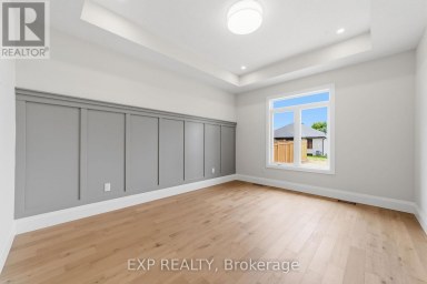 404 ERIE STREET Warwick (Watford) Ontario photo 25