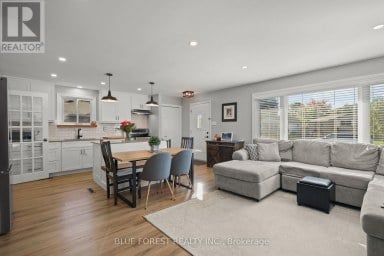 106 HAROLD CT COURT Lucan Biddulph (Lucan) Ontario photo 15