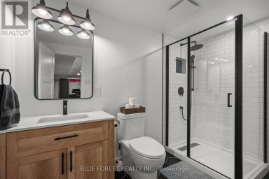 106 HAROLD CT COURT Lucan Biddulph (Lucan) Ontario photo 31