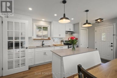 106 HAROLD CT COURT Lucan Biddulph (Lucan) Ontario photo 8