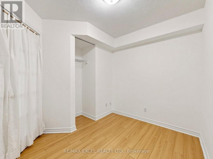 2010 - 1 REAN DRIVE, Toronto (Bayview Village), Ontario, M2K3C1