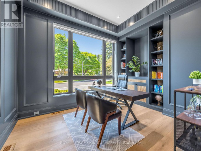 73 STARLIGHT CRESCENT, Richmond Hill (Mill Pond), Ontario, L4C4X3
