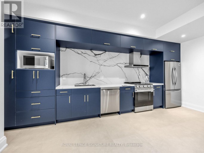 73 STARLIGHT CRESCENT, Richmond Hill (Mill Pond), Ontario, L4C4X3