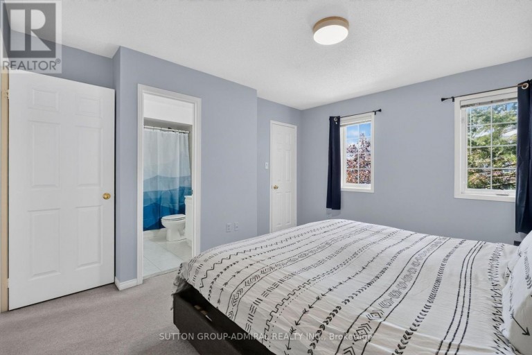 359 JOHN WEST WAY, Aurora (Bayview Wellington), Ontario, L4G7J7