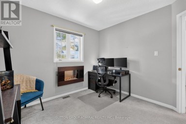 359 JOHN WEST WAY Aurora (Bayview Wellington) Ontario photo 17