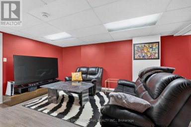 359 JOHN WEST WAY Aurora (Bayview Wellington) Ontario photo 21