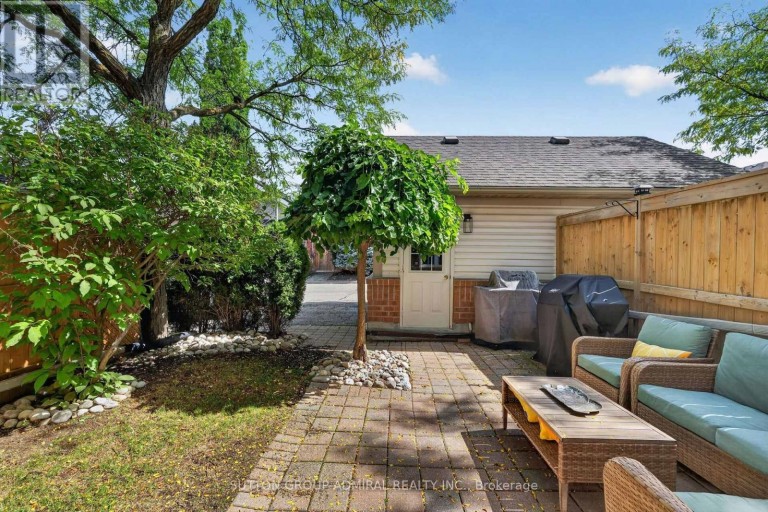 359 JOHN WEST WAY, Aurora (Bayview Wellington), Ontario, L4G7J7
