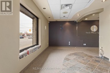 66 Dundas Street E, Belleville (belleville Ward) Ontario