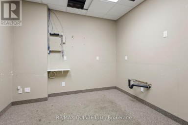 66 Dundas Street E, Belleville (belleville Ward) Ontario