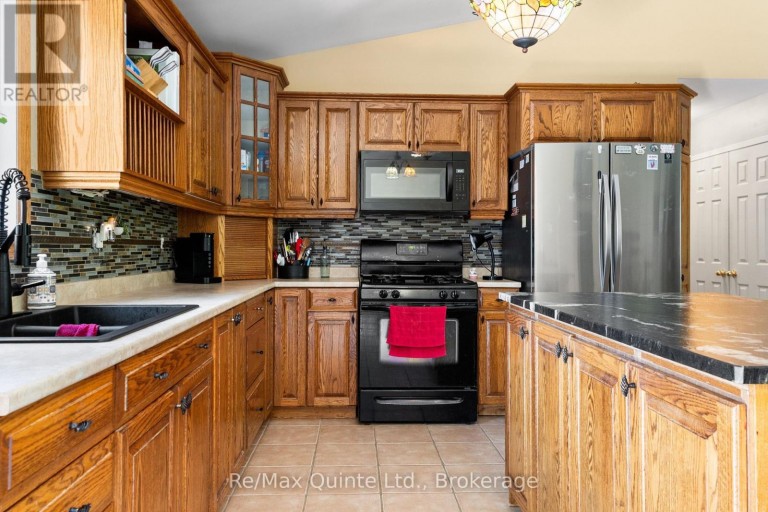 49 NORTH SHORE LANE, Centre Hastings, Ontario, K0K2K0