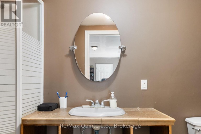 49 NORTH SHORE LANE, Centre Hastings, Ontario, K0K2K0