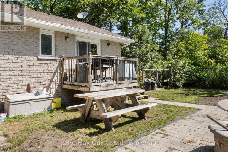 49 NORTH SHORE LANE, Centre Hastings, Ontario, K0K2K0