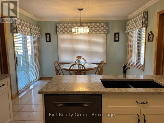 17 BRIDLEWOOD LANE, Quinte West (Trenton Ward), Ontario, K8V6N4