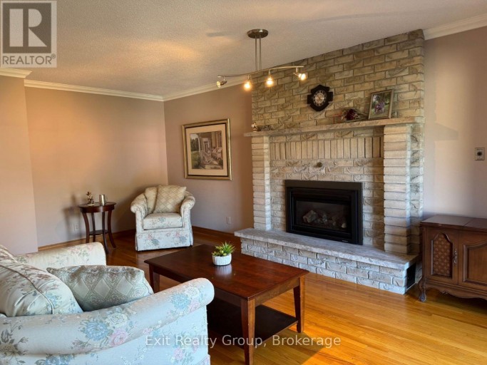 17 BRIDLEWOOD LANE, Quinte West (Trenton Ward), Ontario, K8V6N4