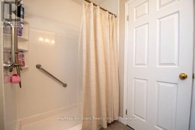 1118 HUNTINGTON CIRCLE Peterborough (Otonabee Ward 1) Ontario photo 26