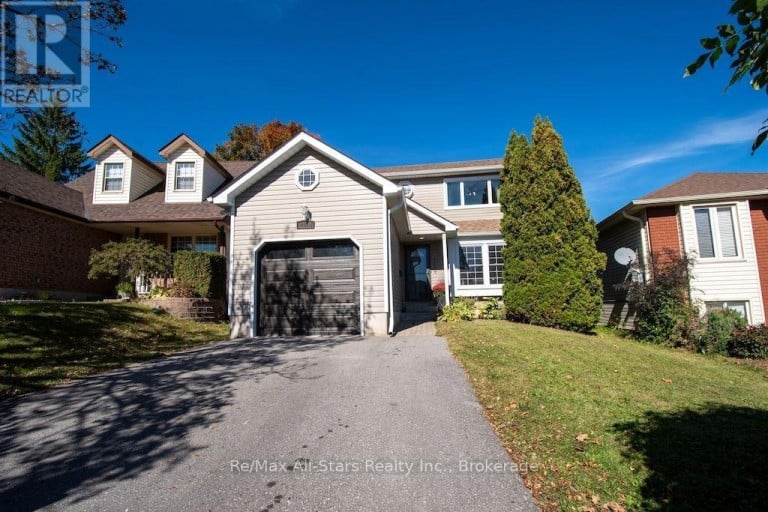 1118 HUNTINGTON CIRCLE, Peterborough (Otonabee Ward 1), Ontario, K9K2A8