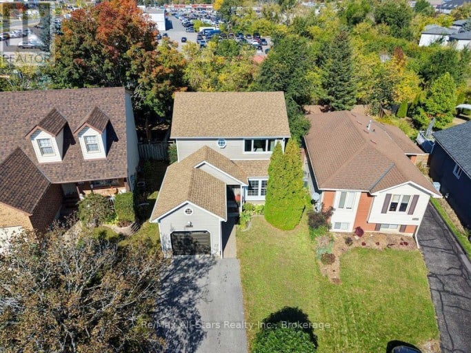 1118 HUNTINGTON CIRCLE, Peterborough (Otonabee Ward 1), Ontario, K9K2A8
