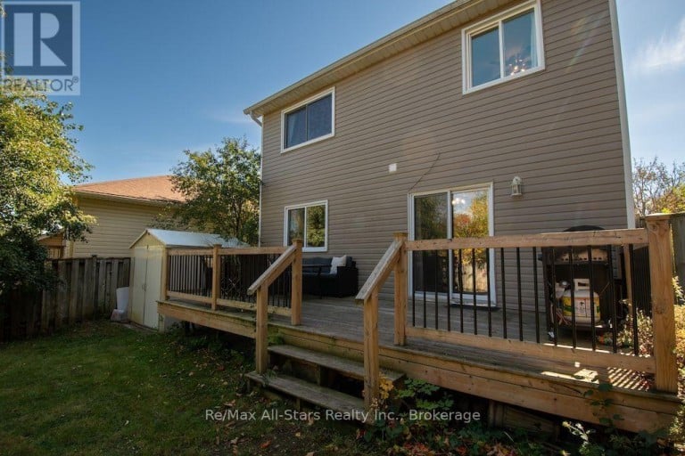 1118 HUNTINGTON CIRCLE, Peterborough (Otonabee Ward 1), Ontario, K9K2A8