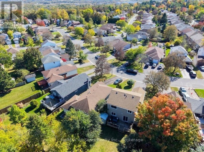 1118 HUNTINGTON CIRCLE, Peterborough (Otonabee Ward 1), Ontario, K9K2A8