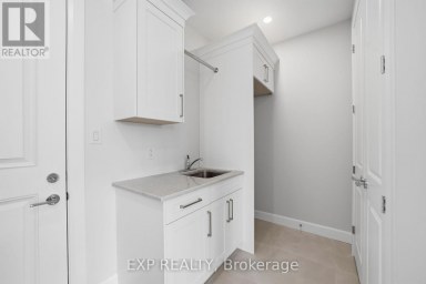 253 JOHN STREET Warwick (Watford) Ontario photo 19